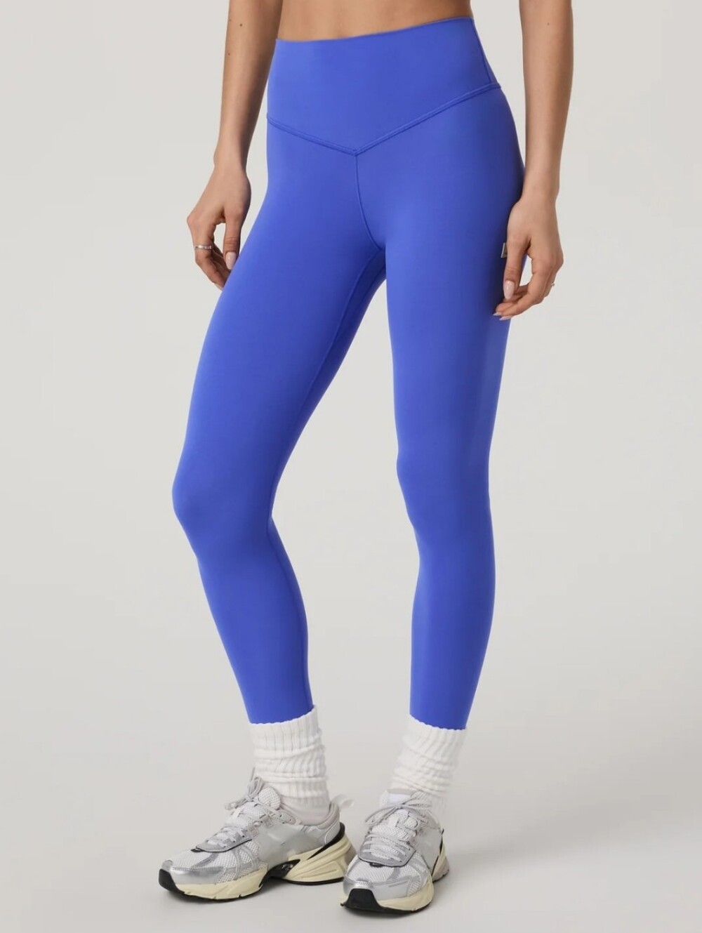 Vuori AllTheForm Legging | Bright Iris | Size L
